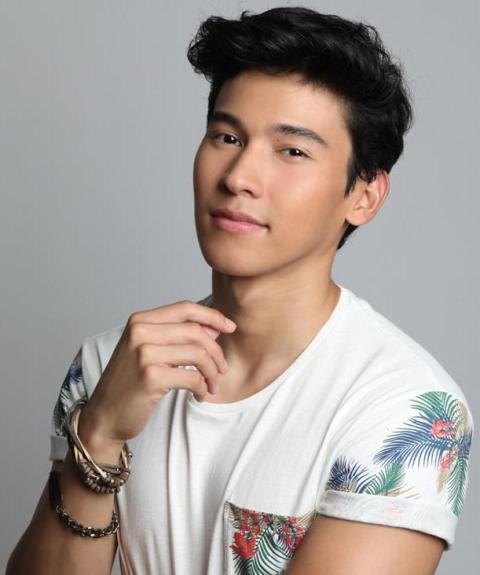 Enchong Dee Launches Self-Titled Debut Album Under Star Records ...