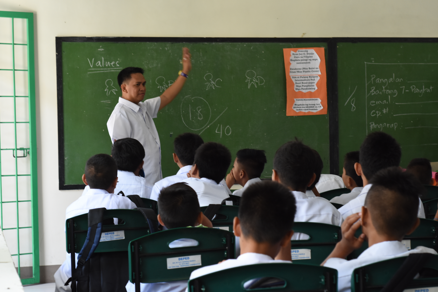 filipino-teachers-and-the-passion-that-makes-learning-continuity