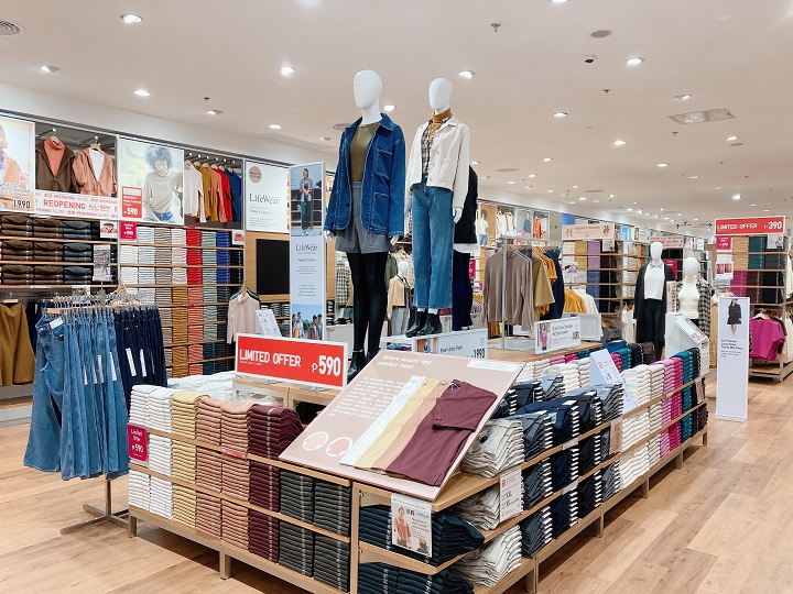 UNIQLO reopens its Robinsons Magnolia Store in Time for Local and ...